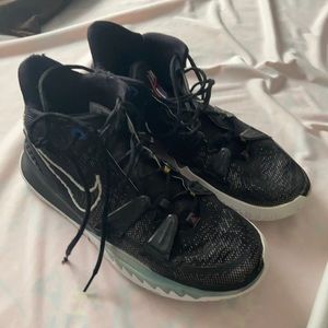 Kyrie 7! Great hooping shoes, worn some but great hoopin shoes I promise